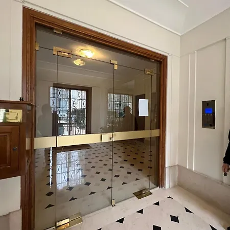 Guestready - A Humble In Auteuil *